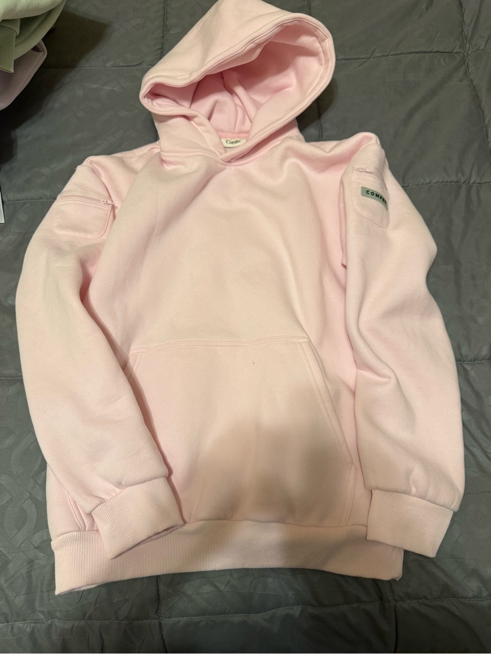 Comfrt Travel Essential Hoodie in Powder Pink - Picture 4 of 6